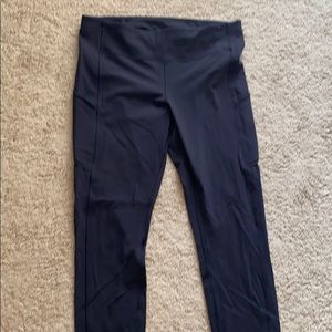 Lululemon Speed up size 12